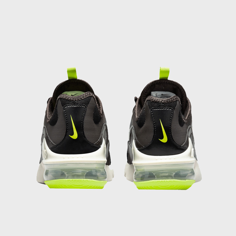 SEPATU SNEAKERS NIKE Air Max Infinity 2