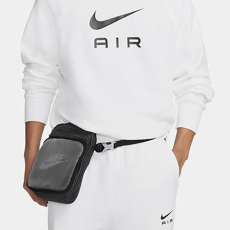 TAS SNEAKERS NIKE Heritage 2.0 Small Items Bag 3L
