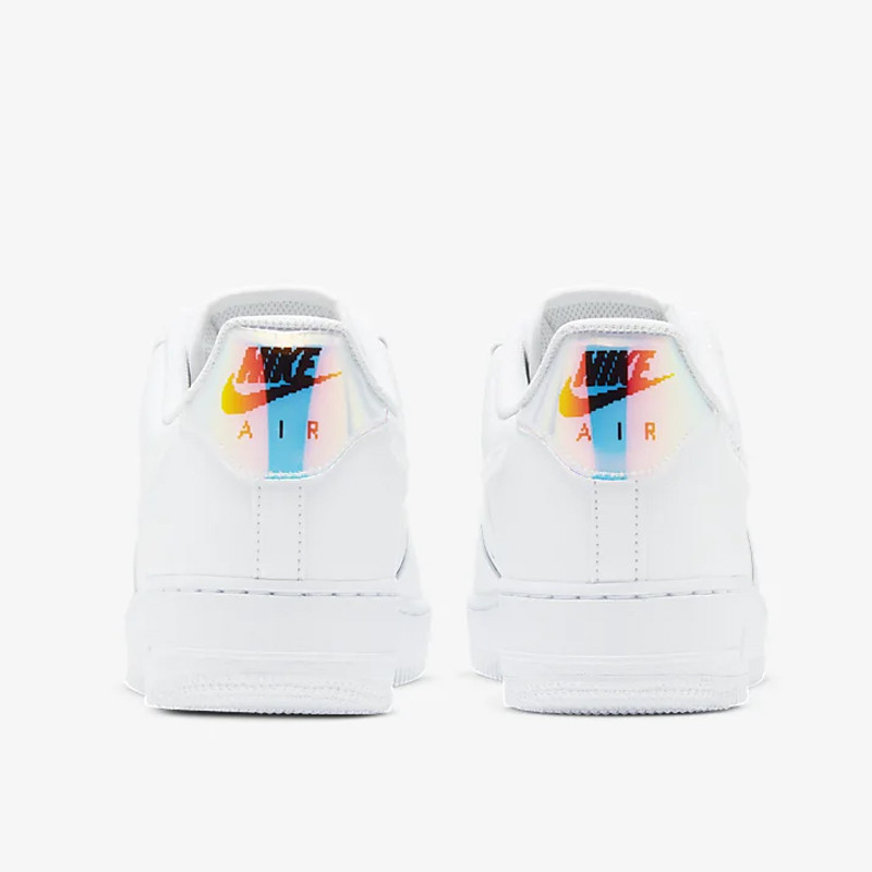 SEPATU SNEAKERS NIKE Air Force 1 '07 LV8