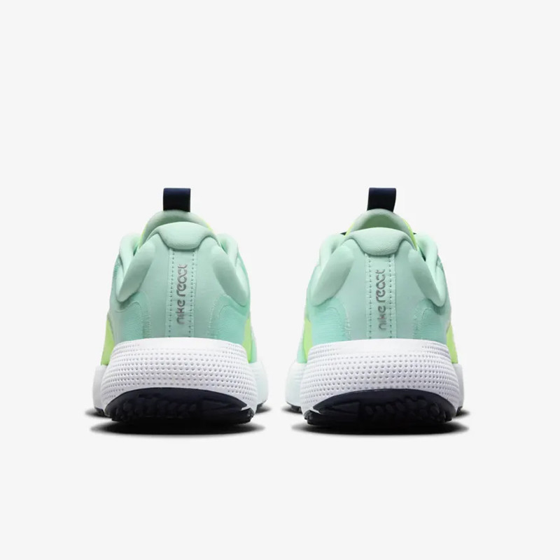 SEPATU LARI NIKE Wmns React Escape Run