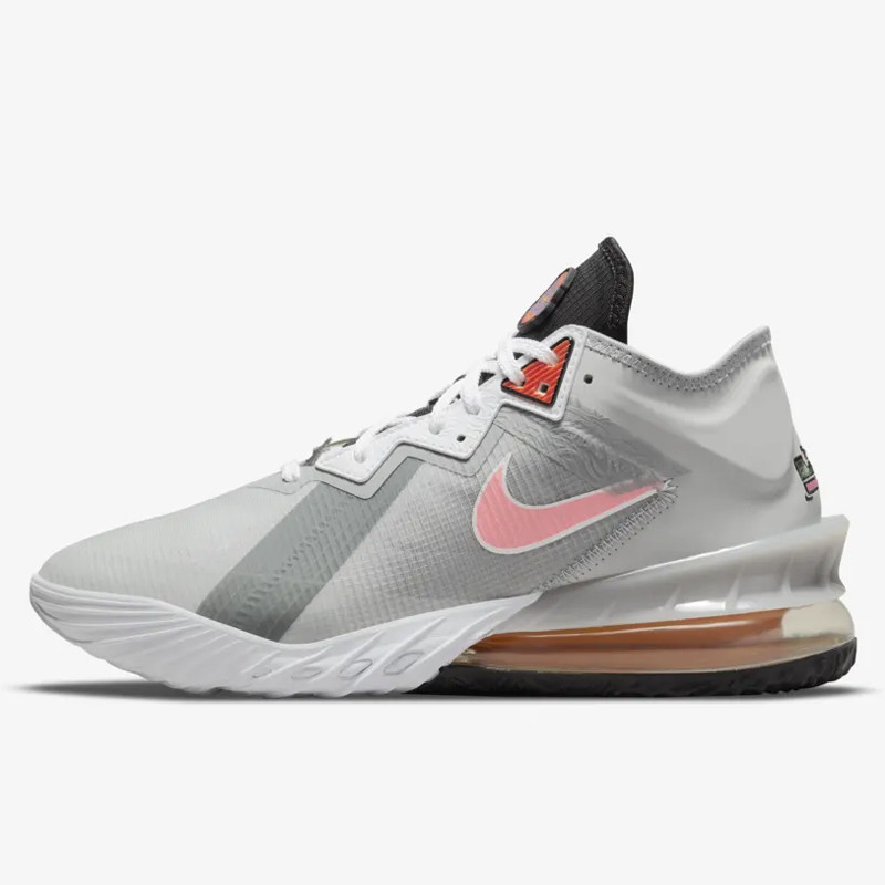 SEPATU BASKET NIKE LeBron 18 Low 'Bugs vs Marvin'