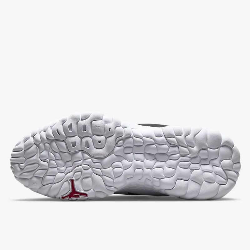 SEPATU BASKET AIR JORDAN Delta 2