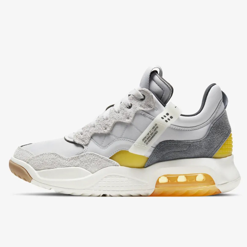 SEPATU BASKET AIR JORDAN MA2 Lunar Launch