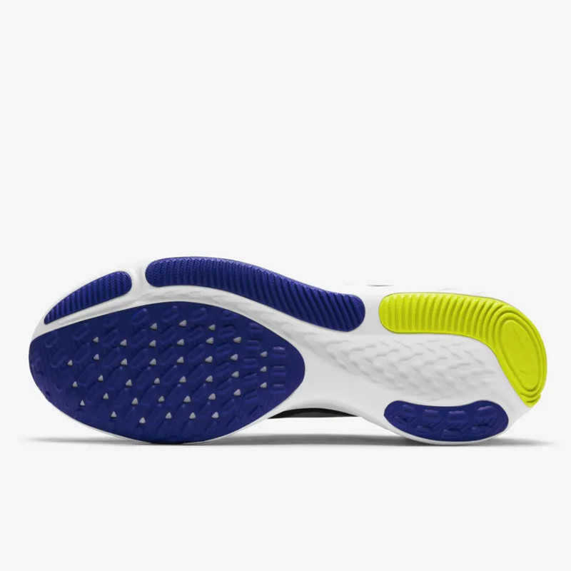 SEPATU LARI NIKE React Miler