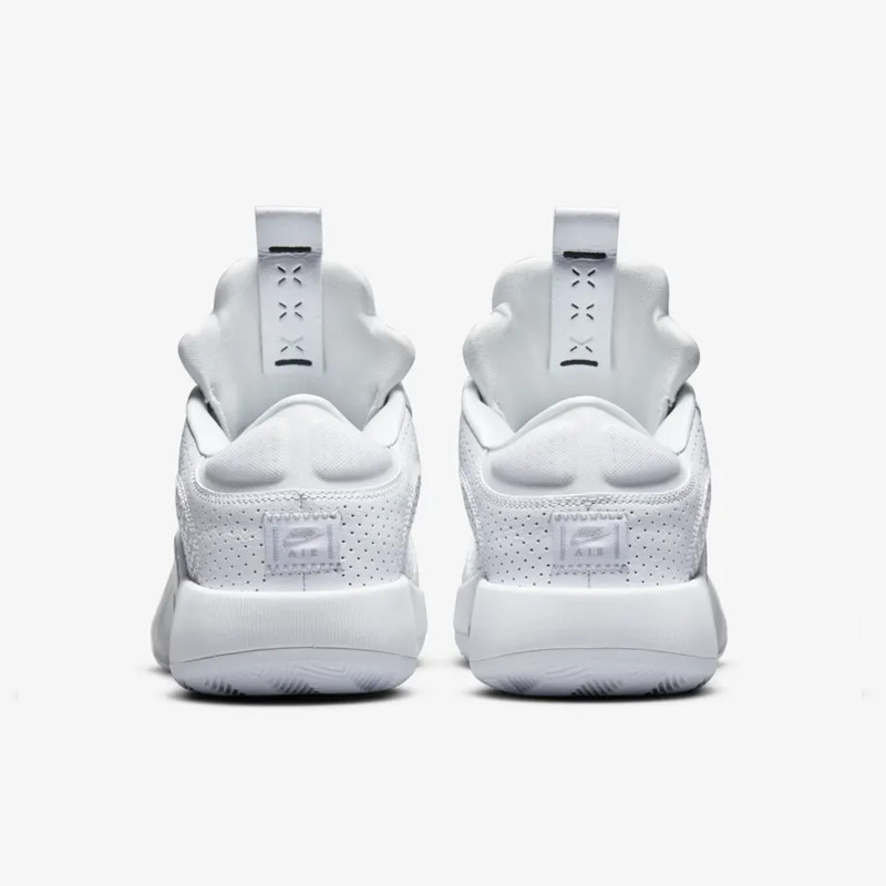 SEPATU BASKET AIR JORDAN AJ 35 Low PF