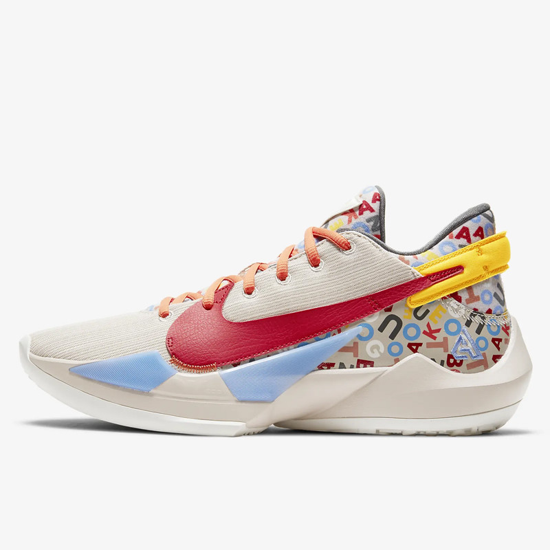 SEPATU BASKET NIKE Zoom Freak 2