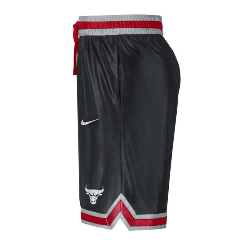 CELANA BASKET NIKE NBA Chicago Bulls Short Courtside Chrome