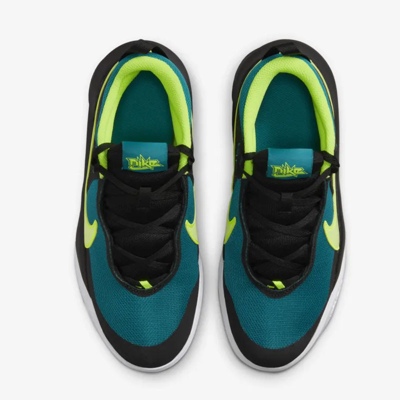 SEPATU BASKET NIKE Team Hustle D 10 GS