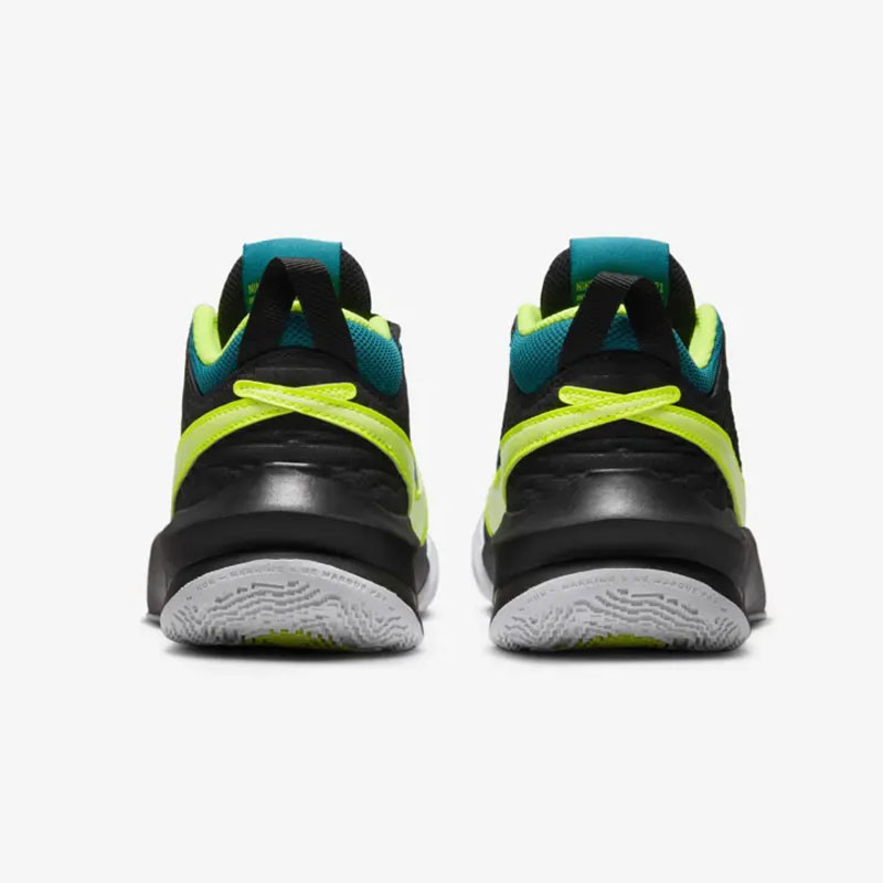 SEPATU BASKET NIKE Team Hustle D 10 GS