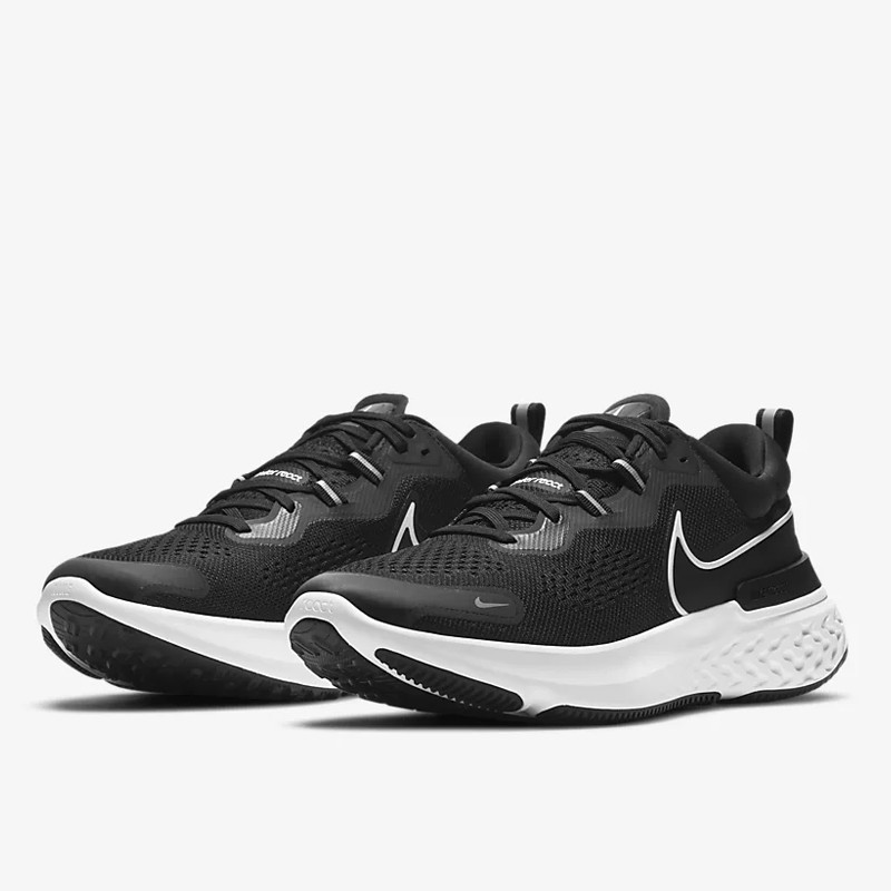 SEPATU LARI NIKE React Miler 2