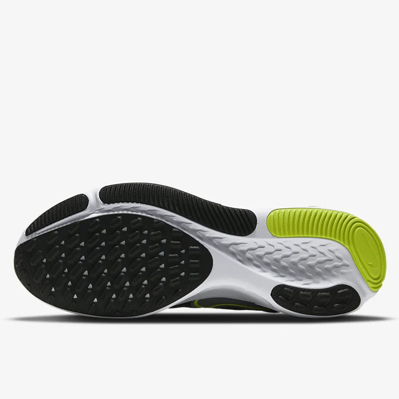 SEPATU LARI NIKE React Miler 2