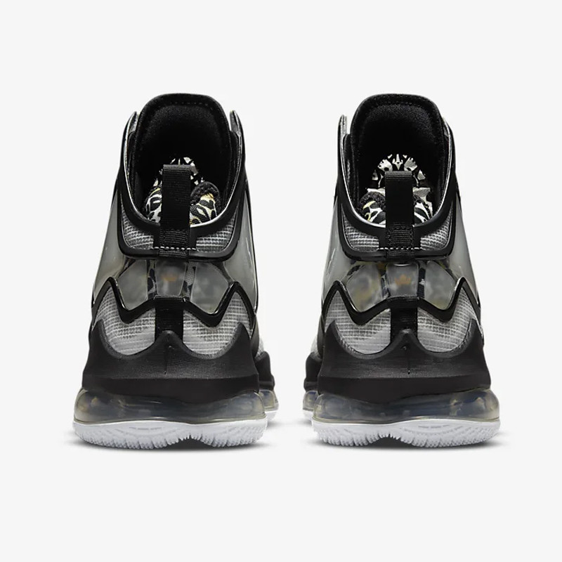 SEPATU BASKET NIKE Lebron 19 Leopard