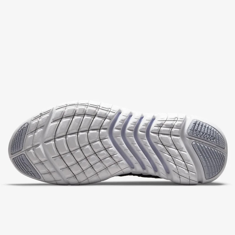 SEPATU LARI NIKE Wmns Free Run 5.0