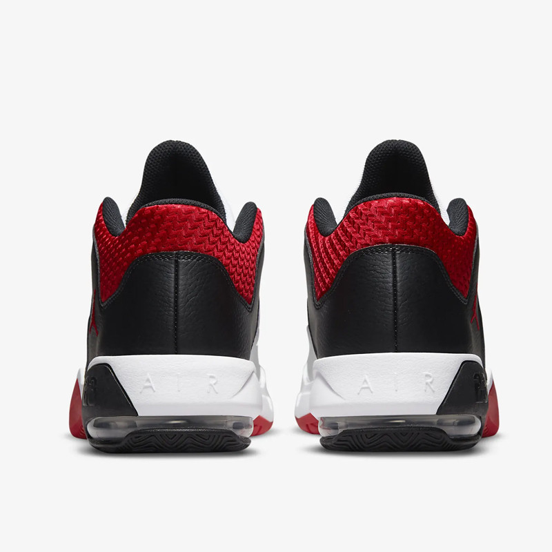 SEPATU BASKET AIR JORDAN Max Aura 3