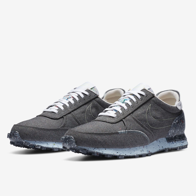 SEPATU SNEAKERS NIKE Daybreak Type Crater