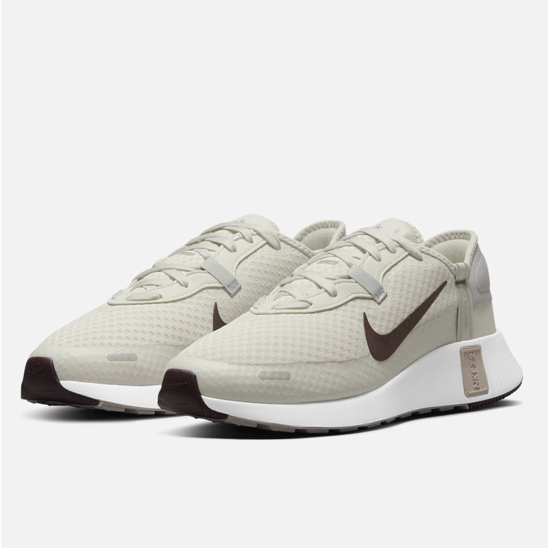 SEPATU LARI NIKE Reposto