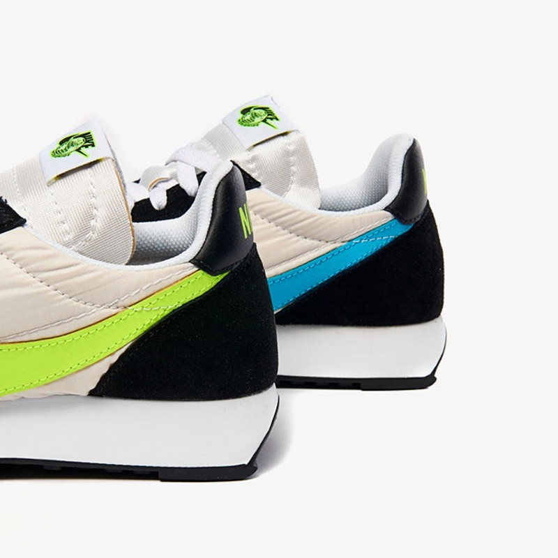 SEPATU SNEAKERS NIKE Air Tailwind