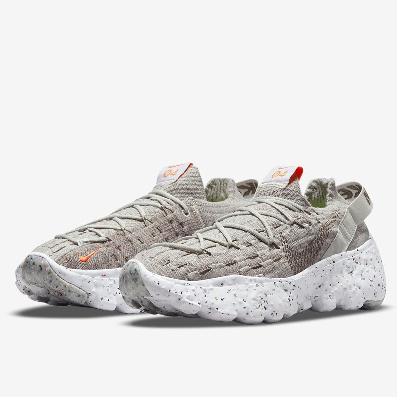 SEPATU SNEAKERS NIKE Space Hippie 04
