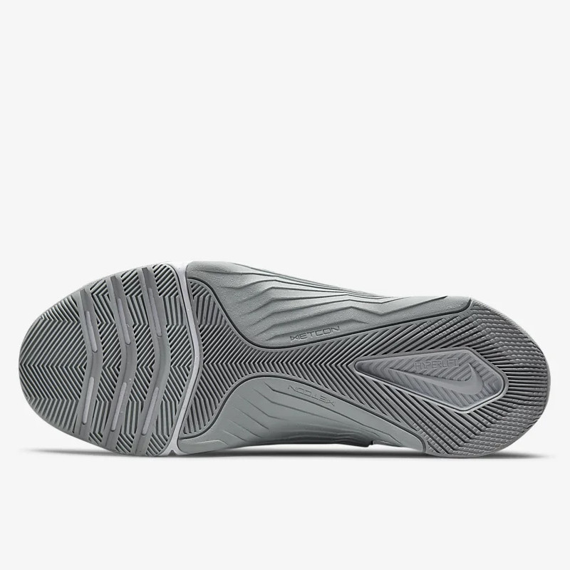 SEPATU TRAINING NIKE Metcon 7