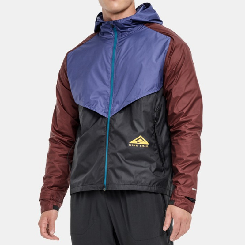 BAJU TRAIL NIKE Windrunner Jacket