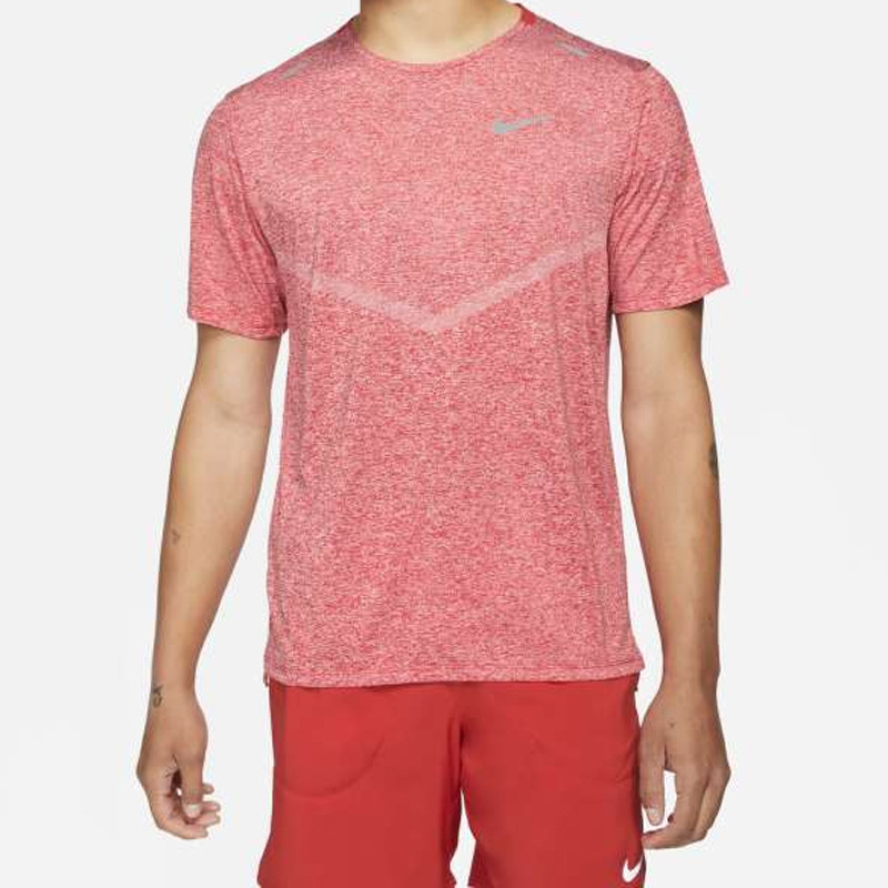 SEPATU LARI NIKE Dri-Fit Rise Tee