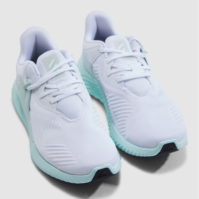 SEPATU LARI ADIDAS Wmns Alphabounce RC 2
