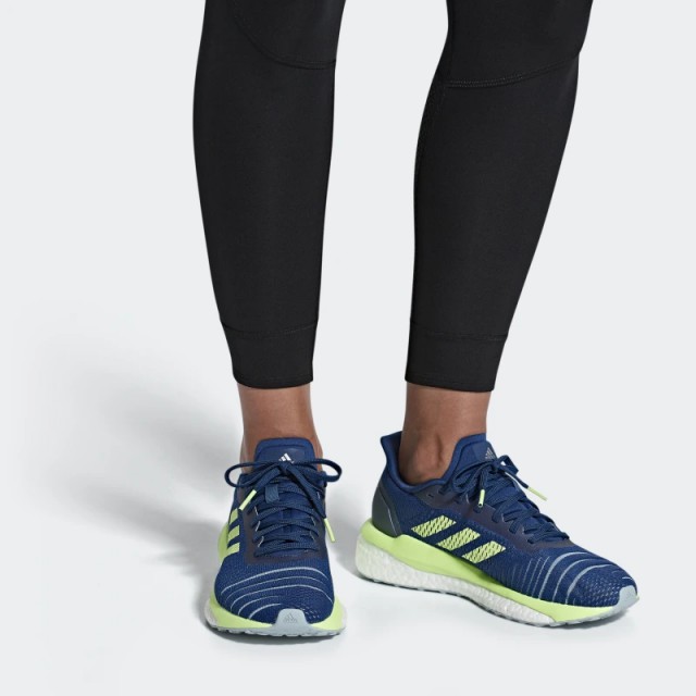 SEPATU LARI ADIDAS Wmns Solar Drive Boost
