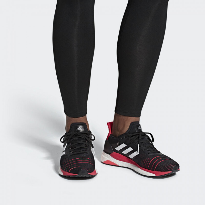 SEPATU LARI ADIDAS Solar Glide