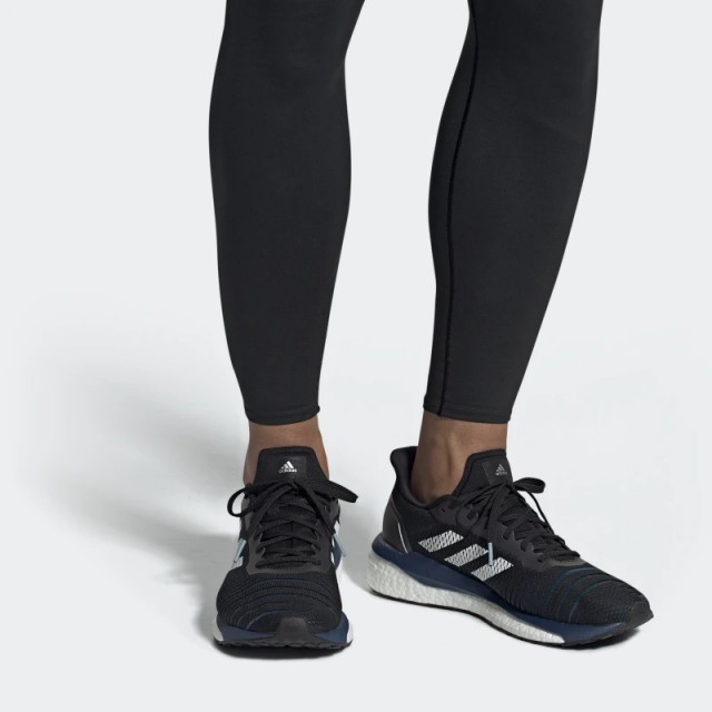 SEPATU LARI ADIDAS Solar Drive