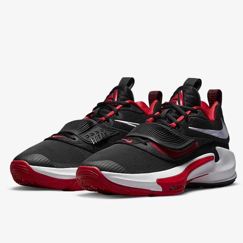 SEPATU BASKET NIKE Zoom Freak 3