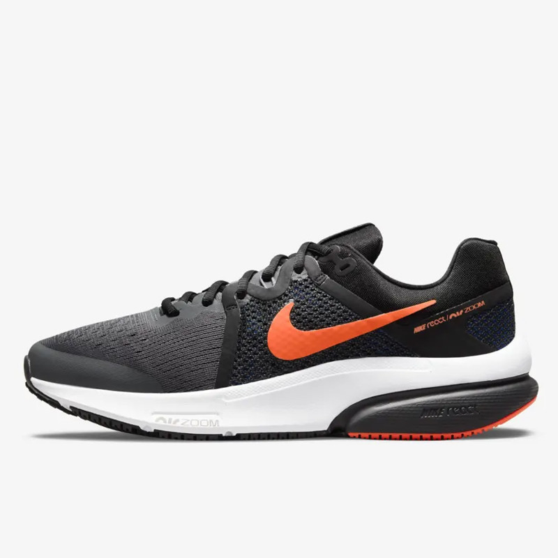 SEPATU LARI NIKE Zoom Prevail