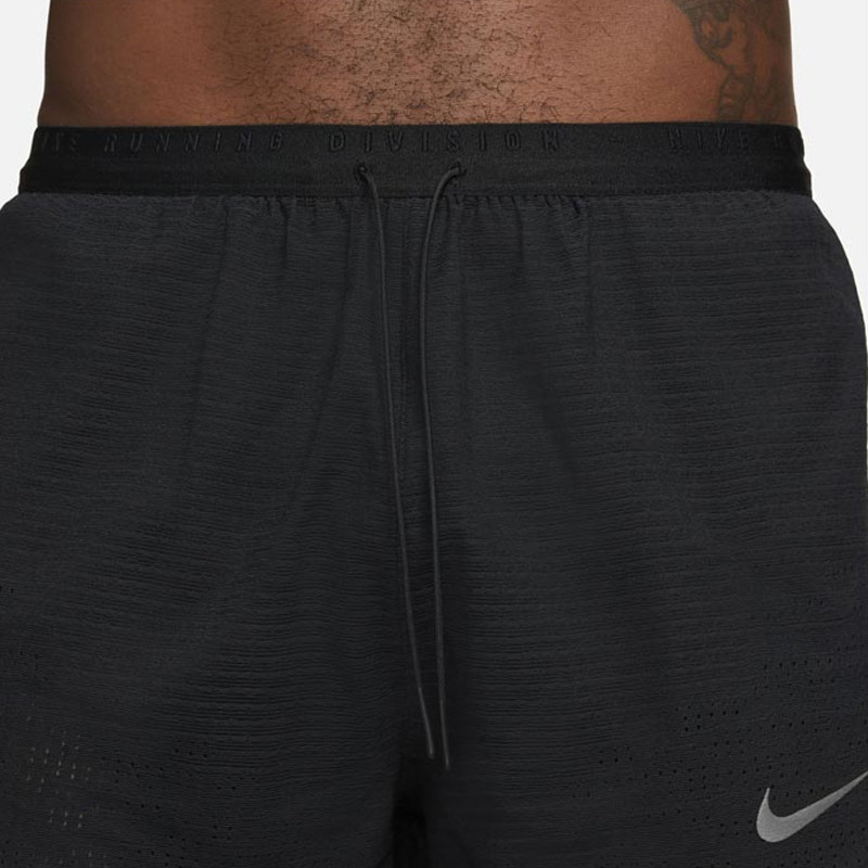CELANA TRAINING NIKE Dri-FIT Run Division Pinnacle Shorts