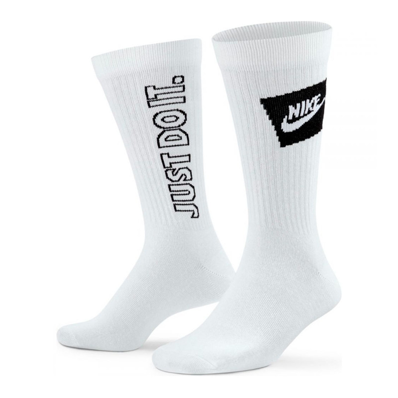 KAOS KAKI SNEAKERS NIKE 3pk Everyday Essential Crew Socks