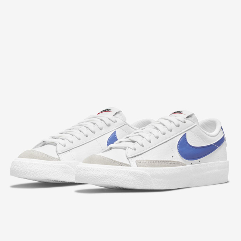 SEPATU SNEAKERS NIKE BLAZER LOW '77 GS