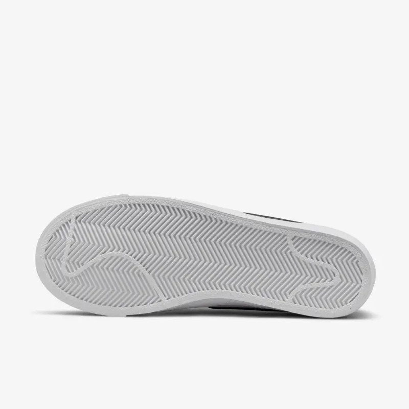 SEPATU SNEAKERS NIKE Blazer Low '77 GS