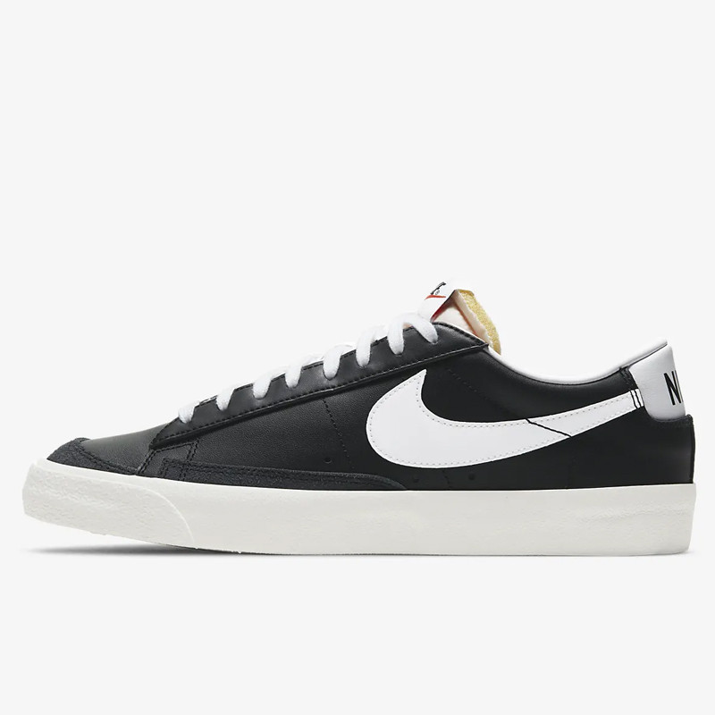 Sepatu Sneakers Nike Blazer Low 77 Vintage Black