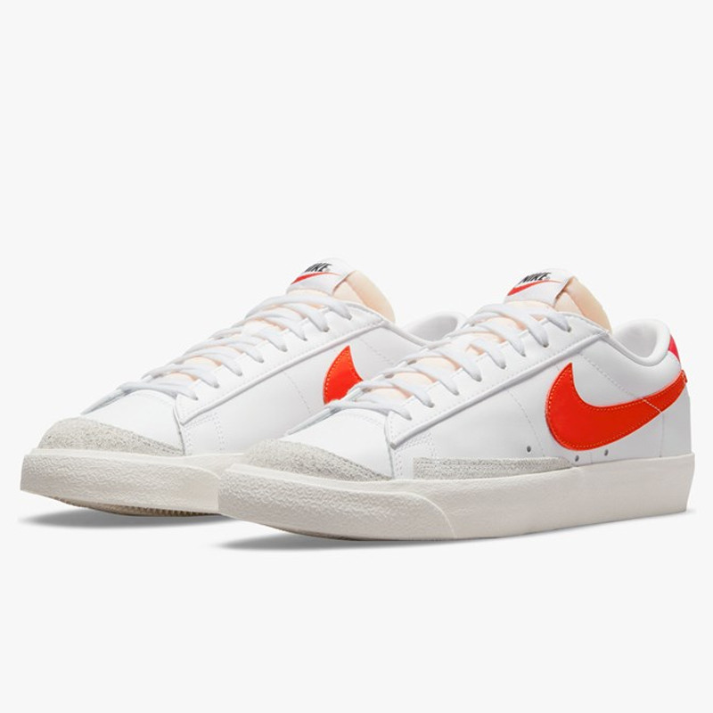 SEPATU SNEAKERS NIKE Blazer Low '77 Vintage