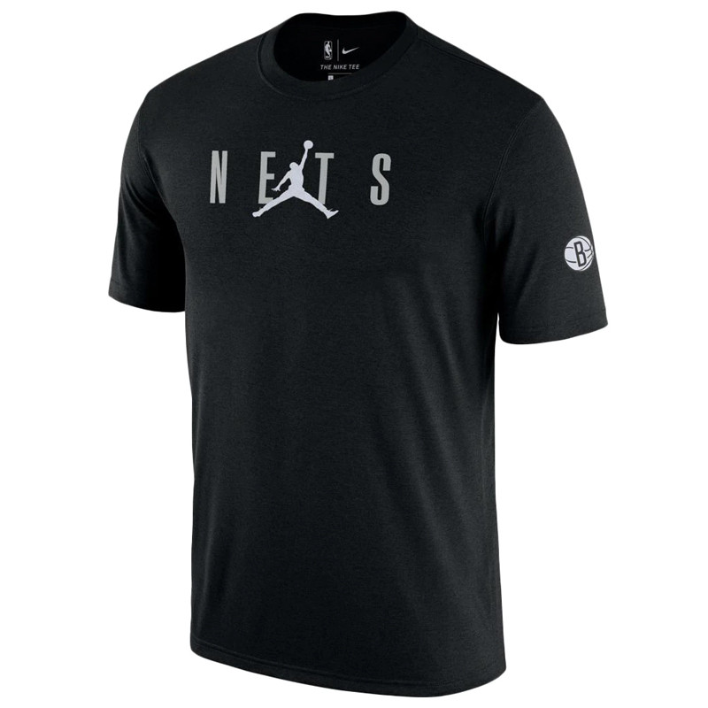 BAJU BASKET AIR JORDAN NBA Brooklyn Nets Courtside Statement Tee