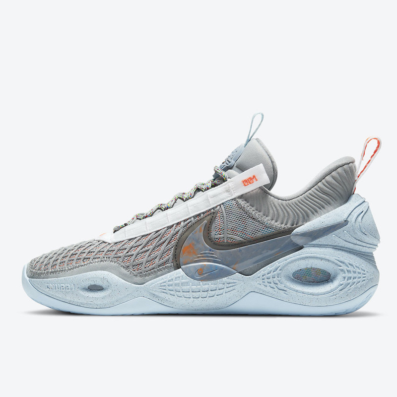 SEPATU BASKET NIKE Cosmic Unity Space Hippie