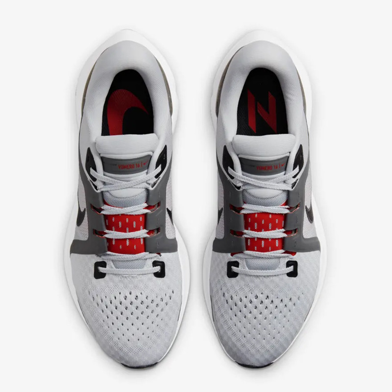 SEPATU LARI NIKE Air Zoom Vomero 16
