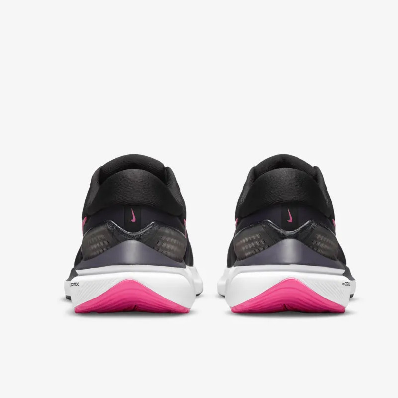 SEPATU LARI NIKE Wmns Air Zoom Vomero 16