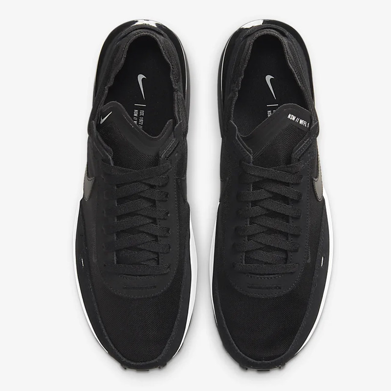 SEPATU SNEAKERS NIKE Waffle One
