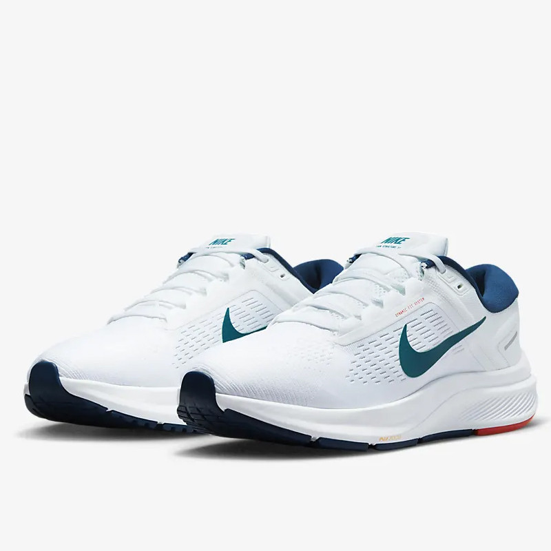 SEPATU LARI NIKE Air Zoom Structure 24
