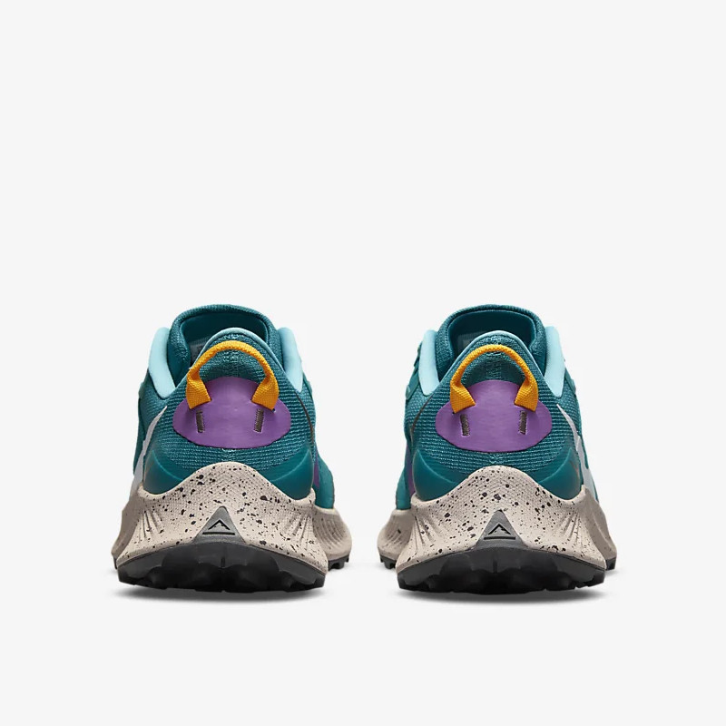 SEPATU TRAIL NIKE Pegasus Trail 3