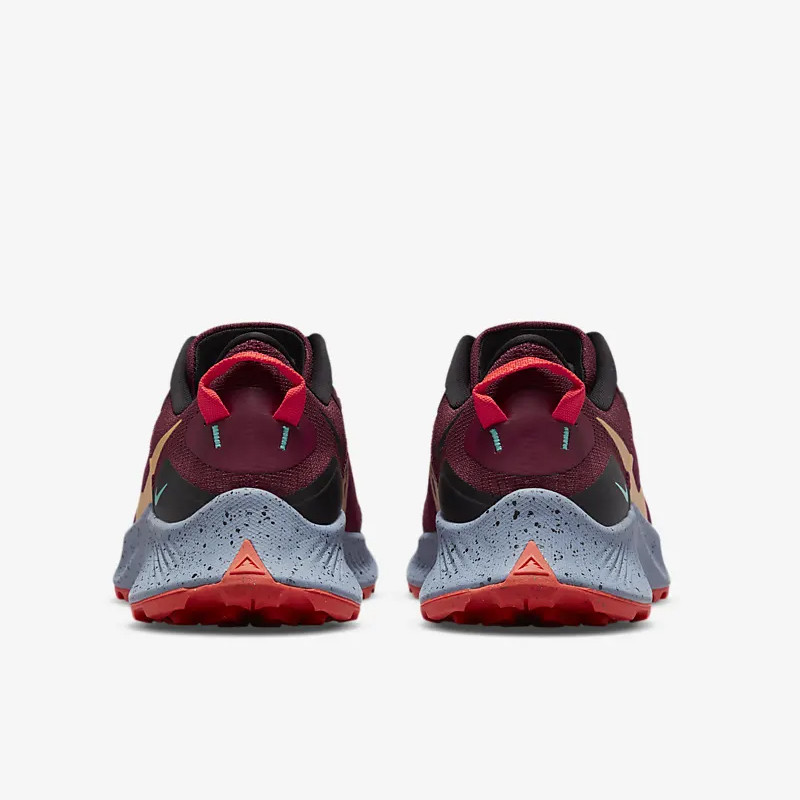 SEPATU TRAIL NIKE Pegasus Trail 3