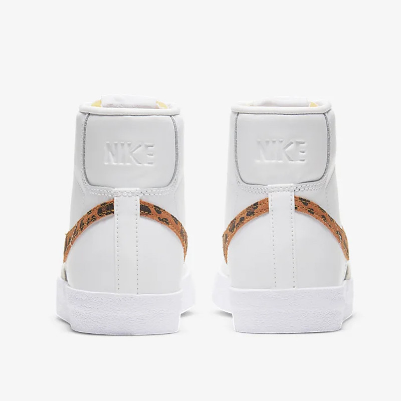 Wmns Blazer Mid '77 SE foto 3