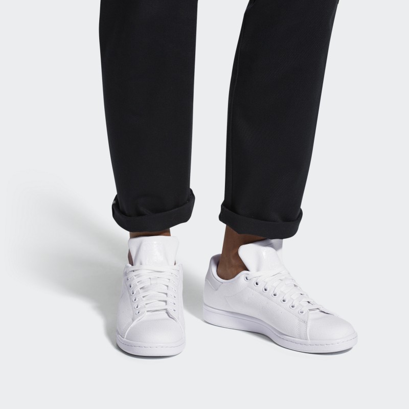 SEPATU SNEAKERS ADIDAS Stan Smith