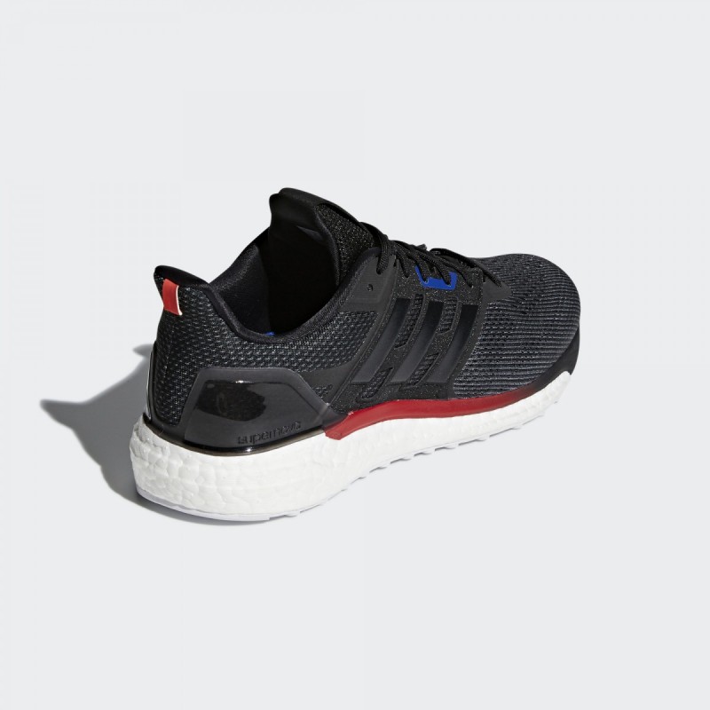 SEPATU LARI ADIDAS Supernova AKTIV Boost