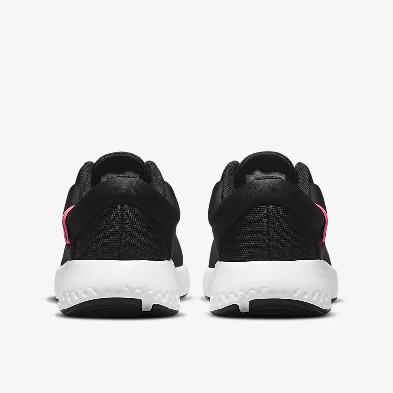 SEPATU LARI NIKE Wmns Renew Serenity Run