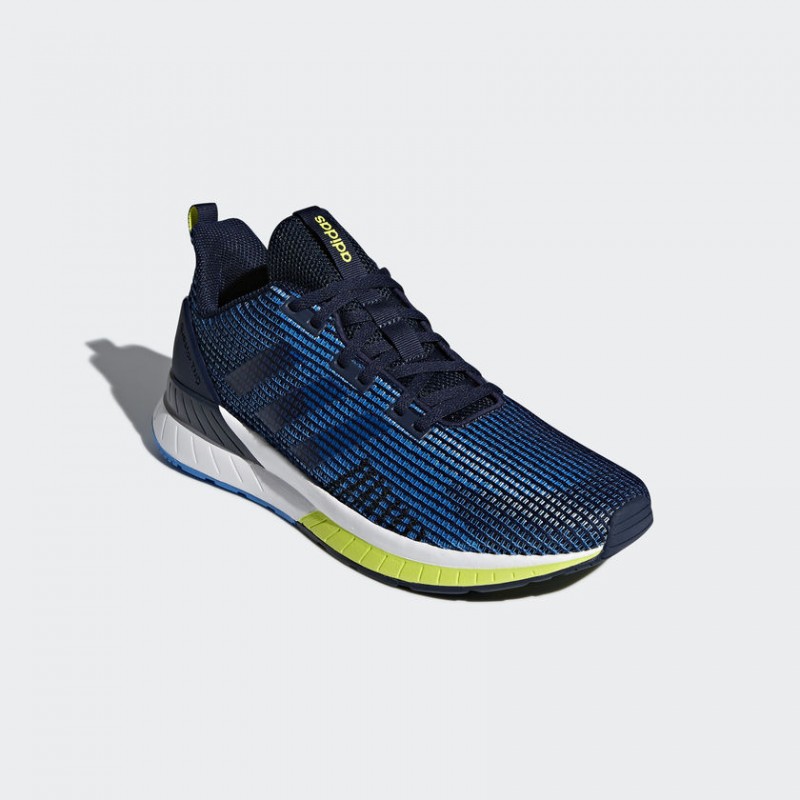 SEPATU LARI ADIDAS Questar TND